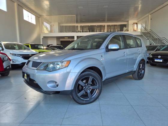 MITSUBISHI OUTLANDER 2.4 4X4 16V GASOLINA 4P AUTOMÁTICO
